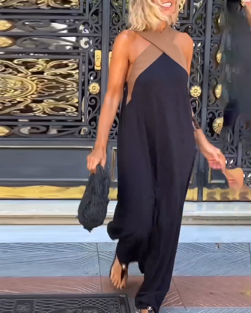 Elegancka sukienka z odkrytymi plecami i kontrastowym kolorem